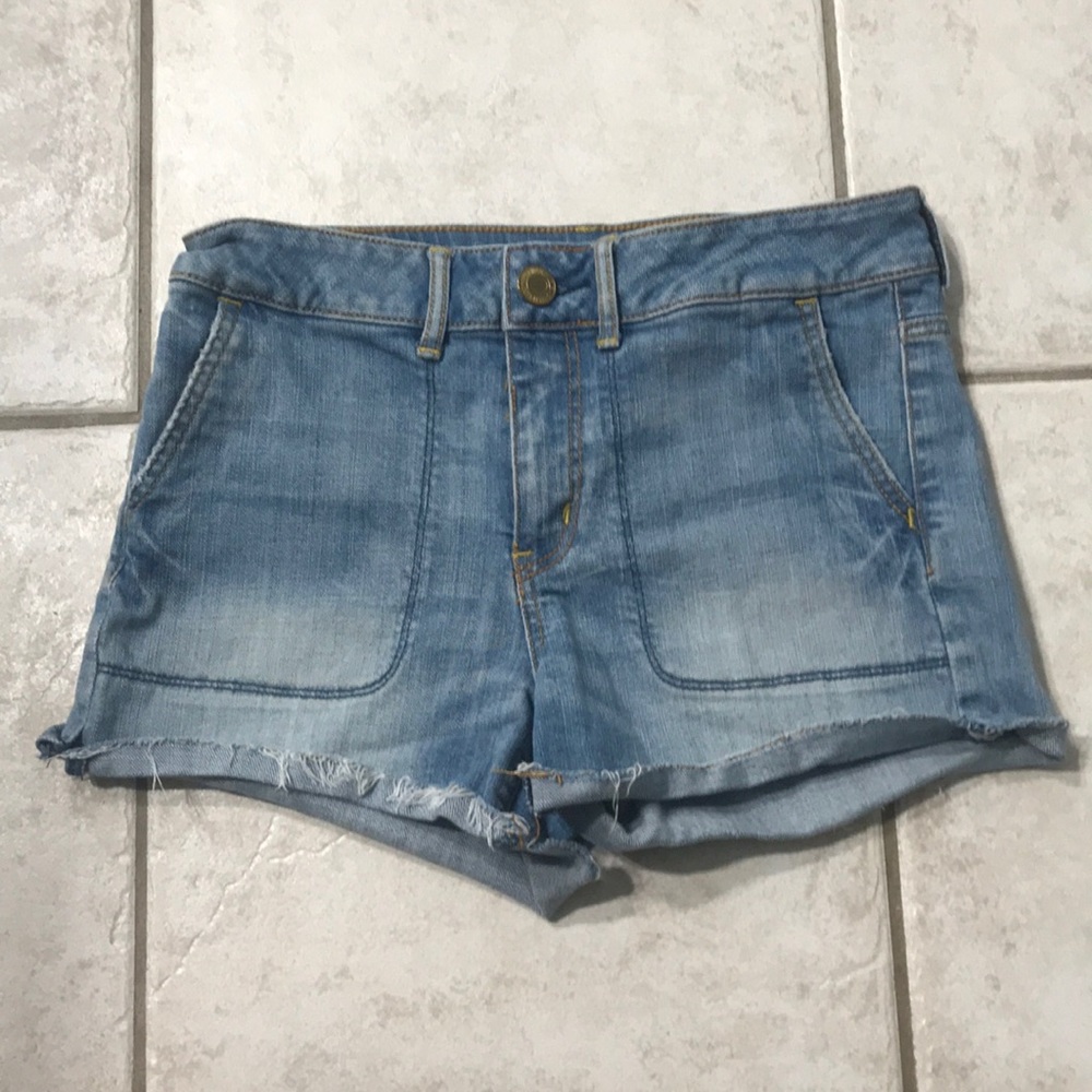 American Eagle high waisted shorts